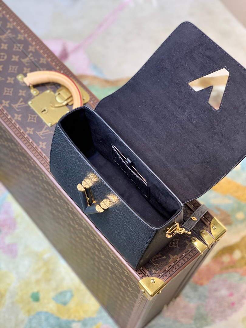 LV M58688 Louis Vuitton Twist MM Leathers Handbag Black