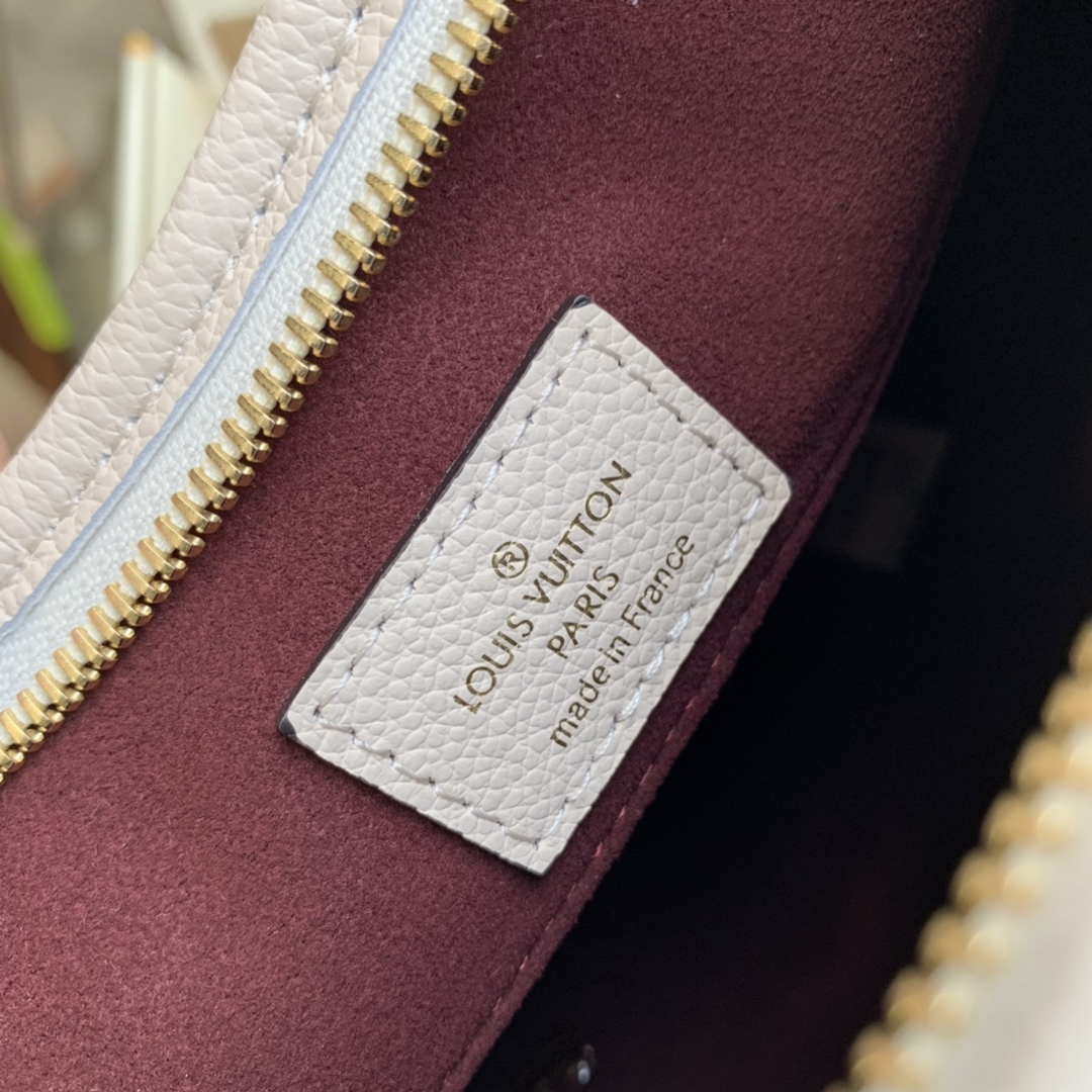 Louis Vuitton M46293 LV Carryall PM monogram Cr��me Biege
