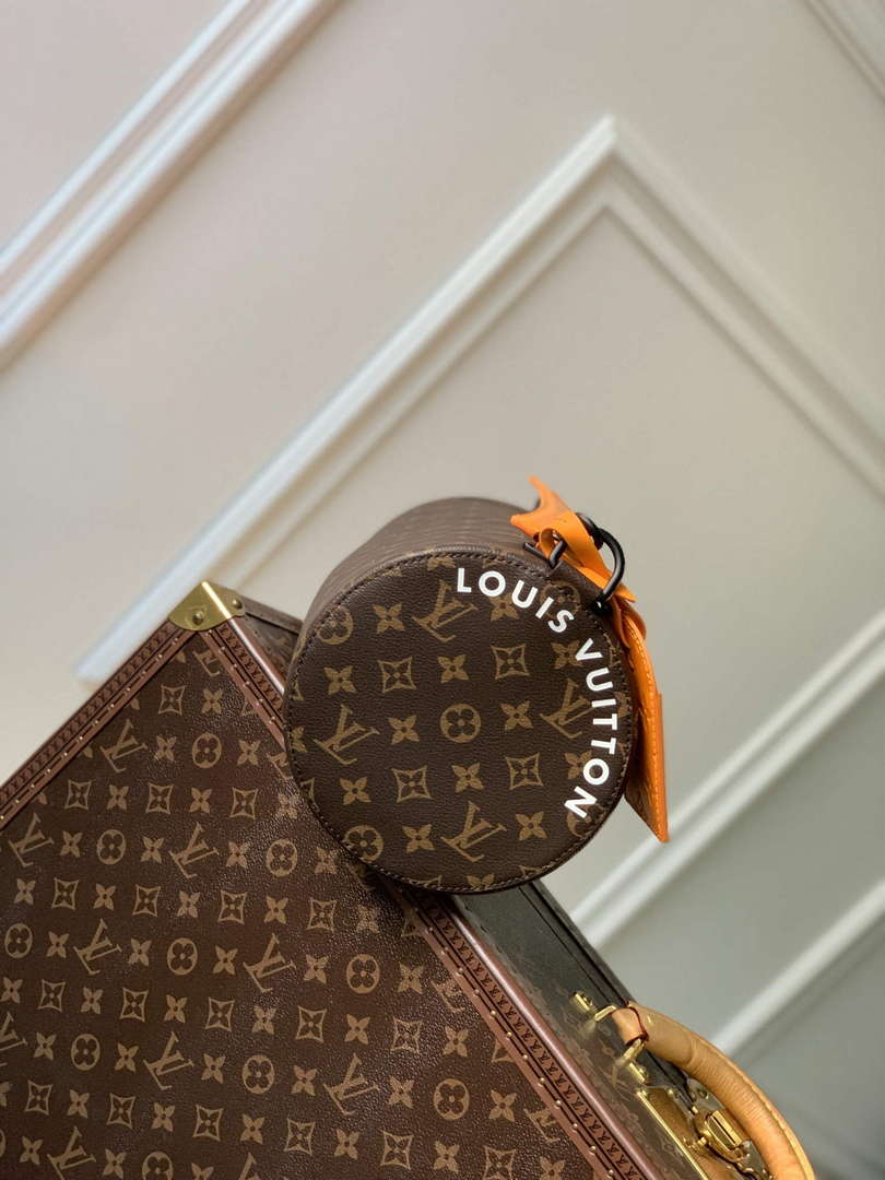 LV M46691 Louis Vuitton Soft Polochon Bag Radiant Sun