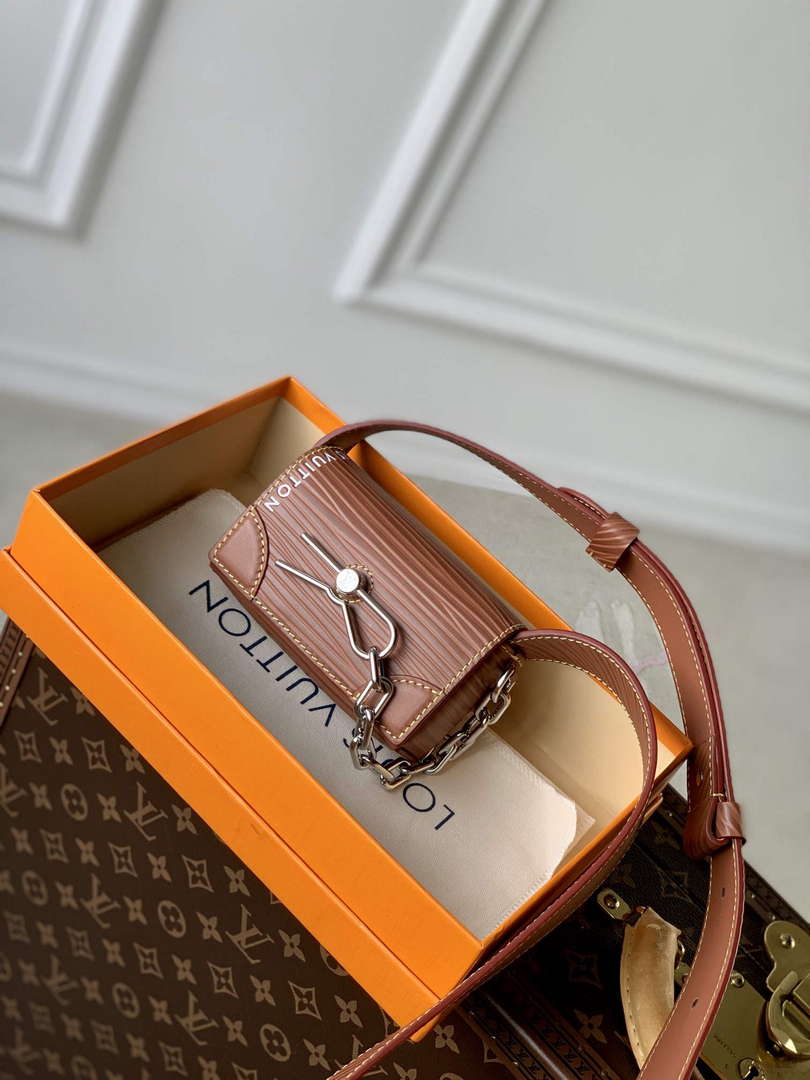 LV M23837 Louis Vuitton Micro Steamer Wallet Brown