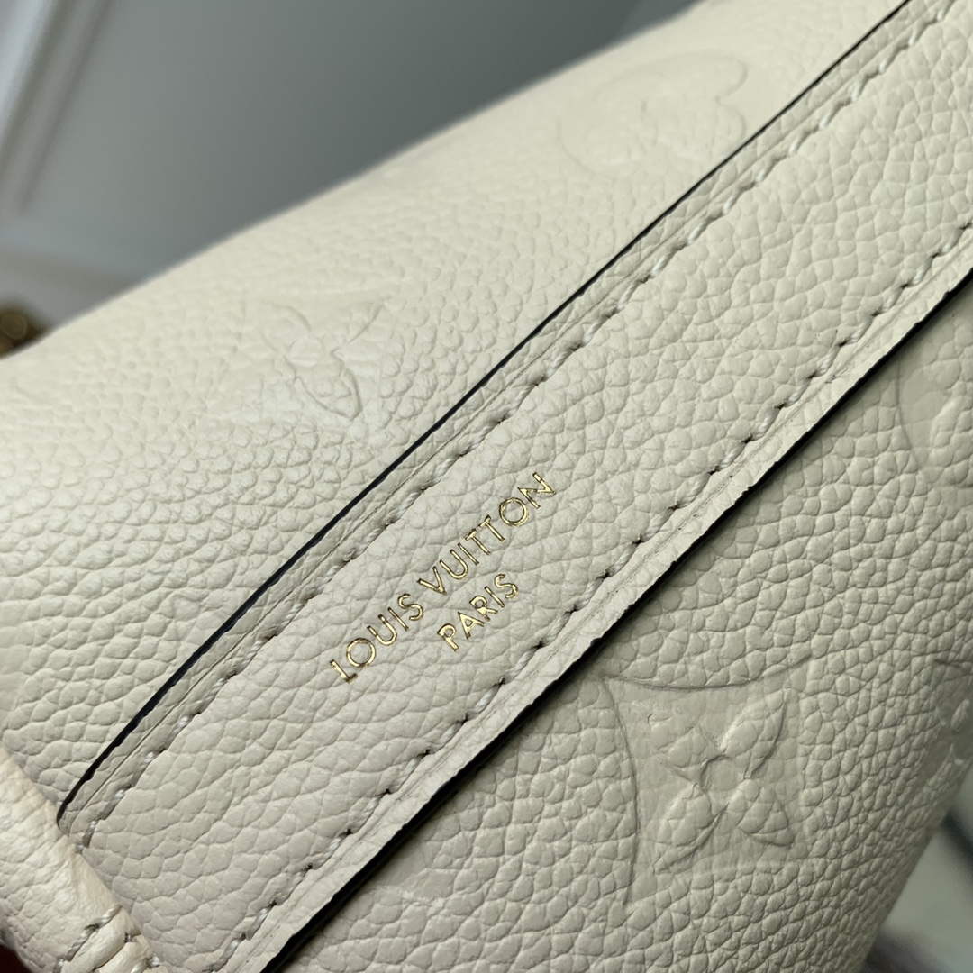 LV M46609 Louis Vuitton Sac Sport Bag Cr��me Beige