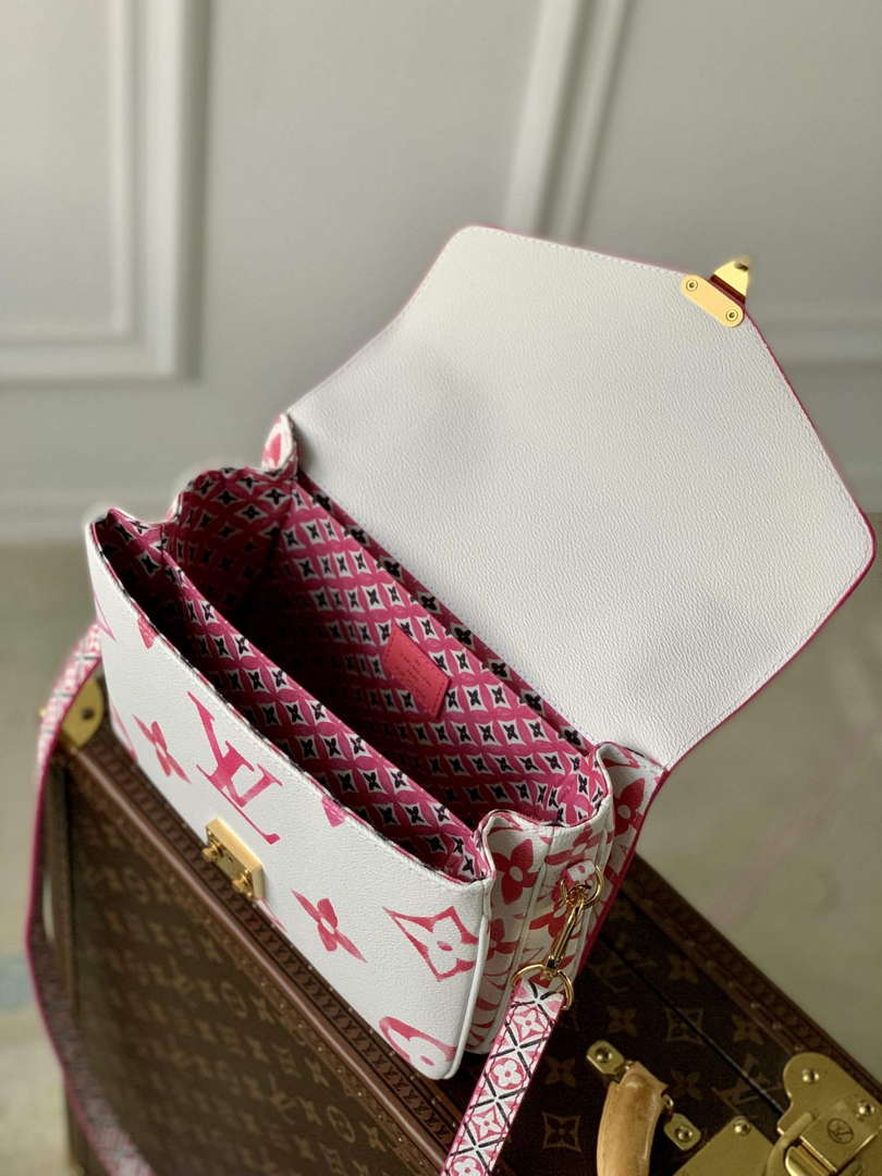 LV M23055 Louis Vuitton Pochette M��tis MM Handbag Pink