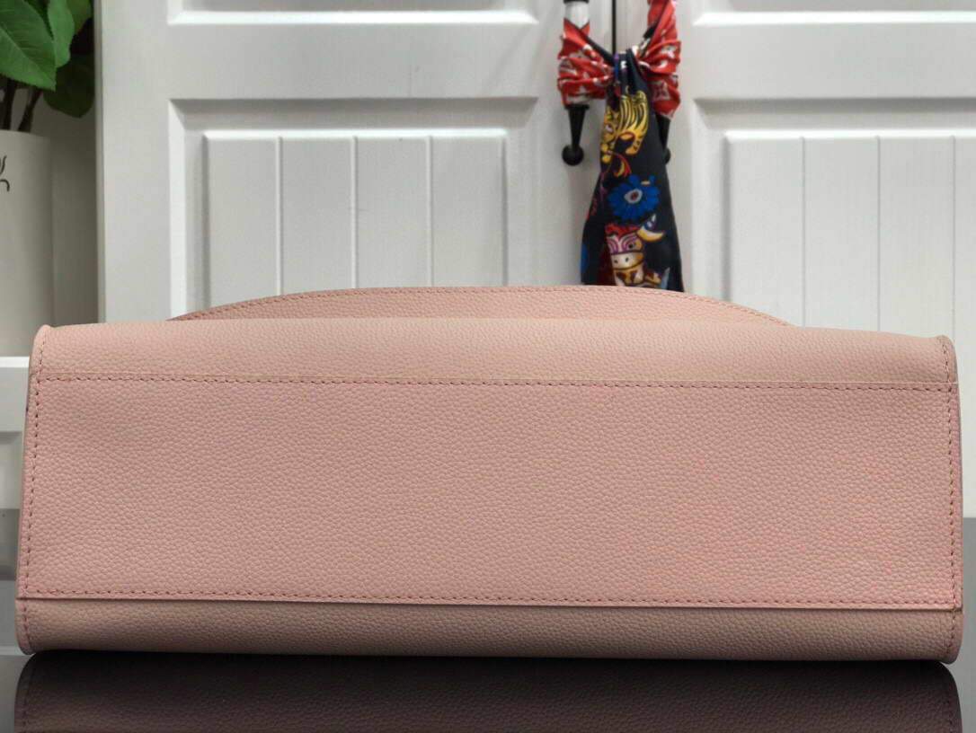 LV M55846 Louis Vuitton Lockme Tote MM Leathers M55817 Bag Pink