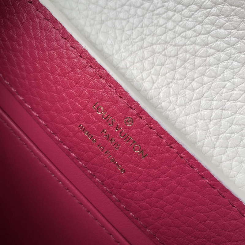 LV M22121 Louis Vuitton Capucines Mini Handbag Snow White