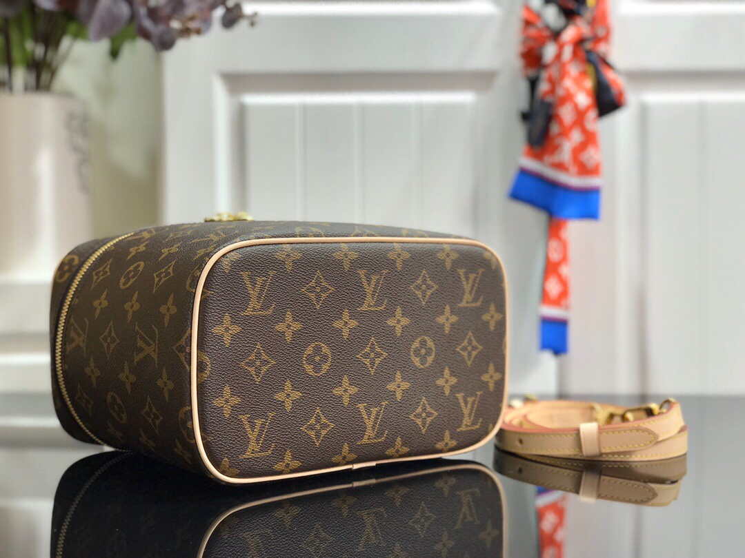 LV M42265 Louis Vuitton Croisette Damier Ebene