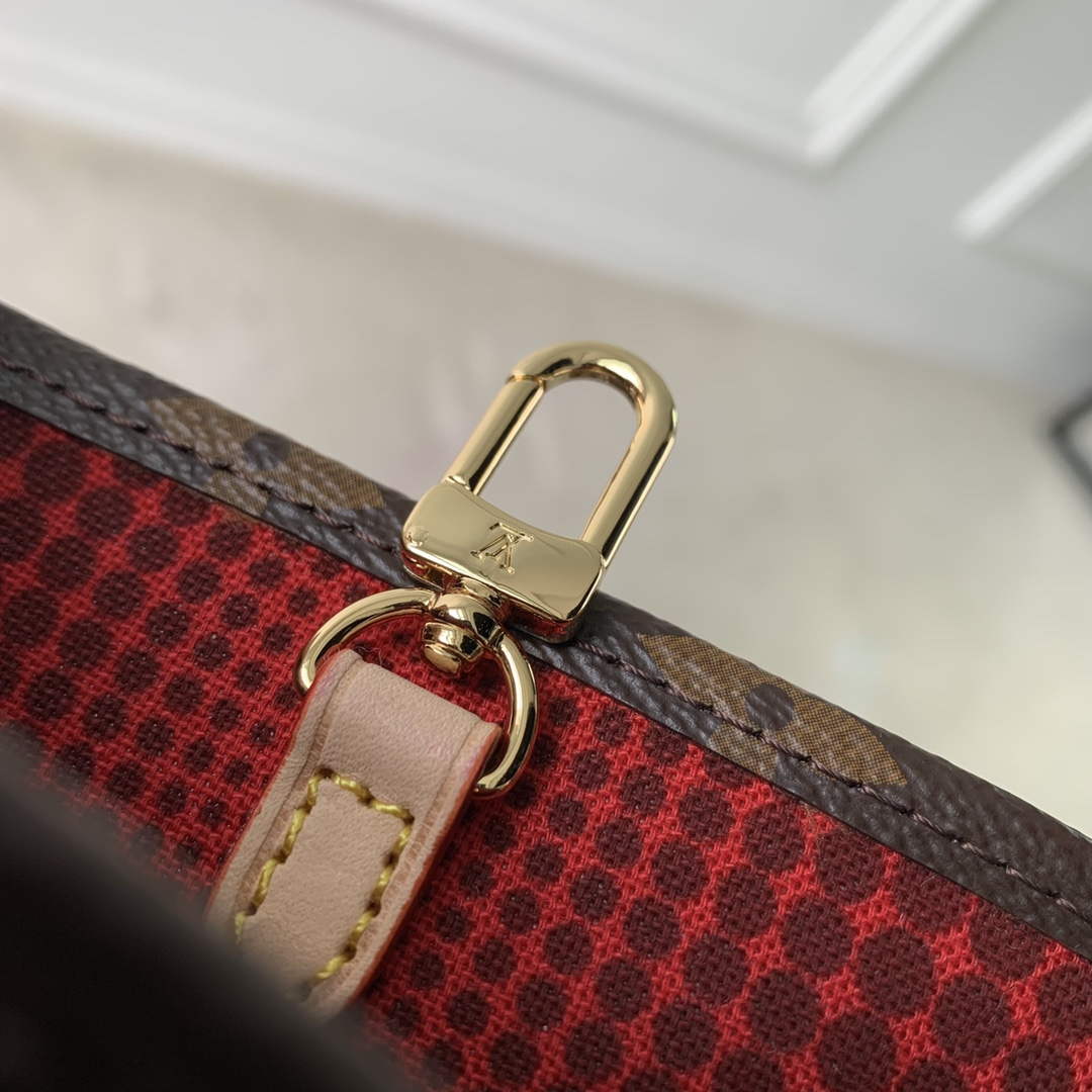 LV M46380 Louis Vuitton LV x YK Onthego PM Bag