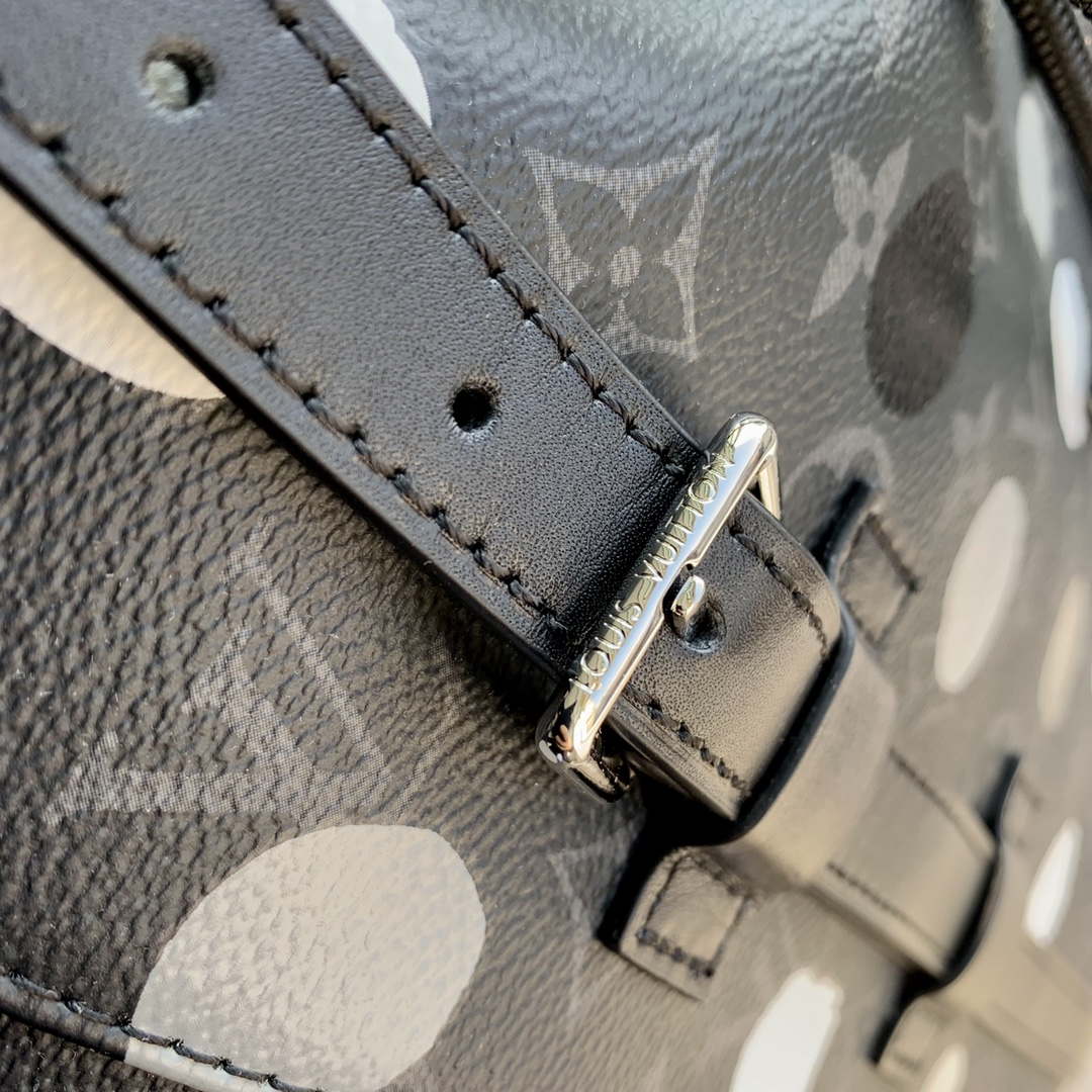 LV M46403 Louis Vuitton LV x YK Christopher MM Backpack Monogram eclipse Black and Silver