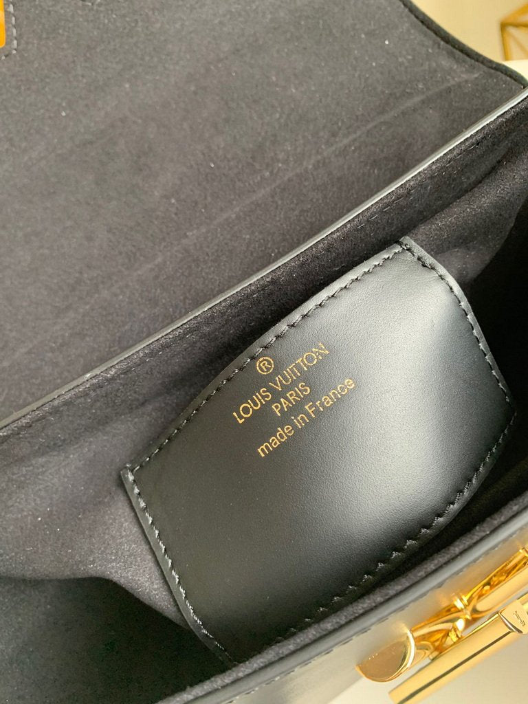 LV M50282 Louis Vuitton M57517 Twist MM shoulder Epi bag Black and Monogram