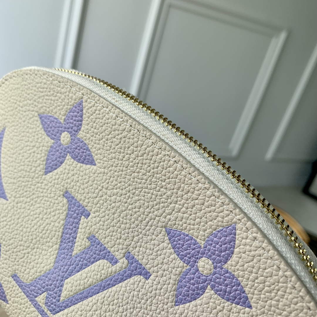 LV M45951 Louis Vuitton Pochette Cosmetique PM Taro Purple