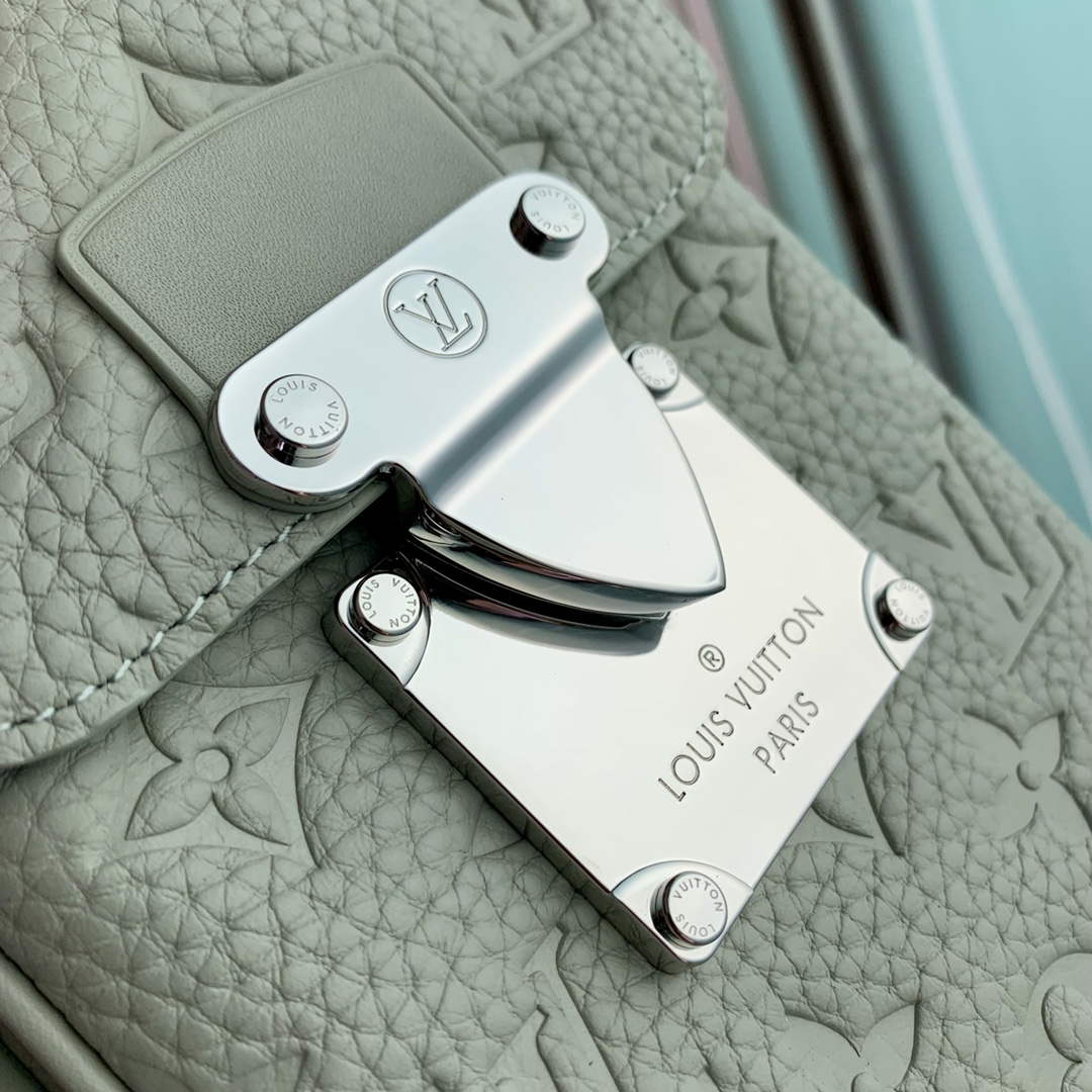 LV M82568 Louis Vuitton S-Lock Vertical Wearable Wallet Mineral Gray