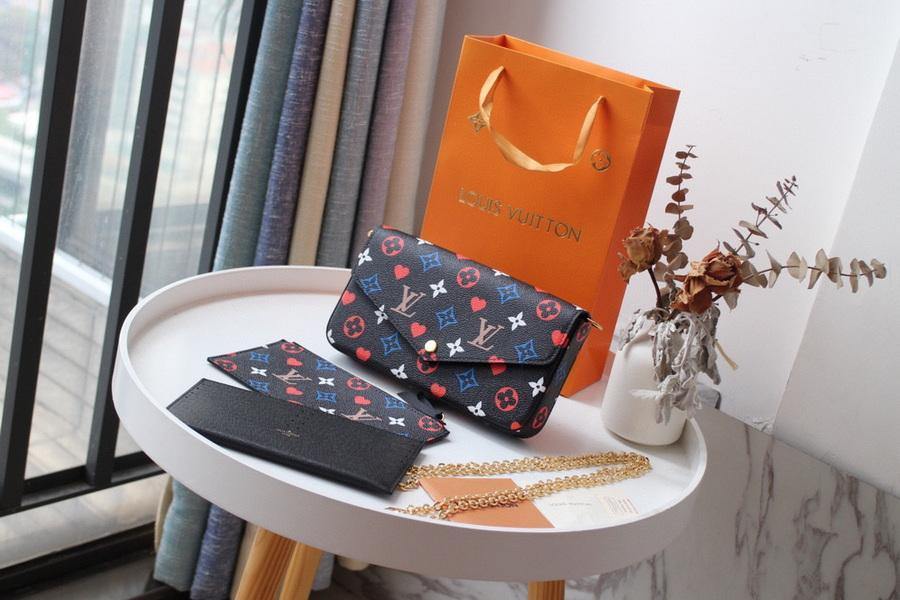 LV M80232 Louis Vuitton M69977 Game on Felicie Pochette Bag Black