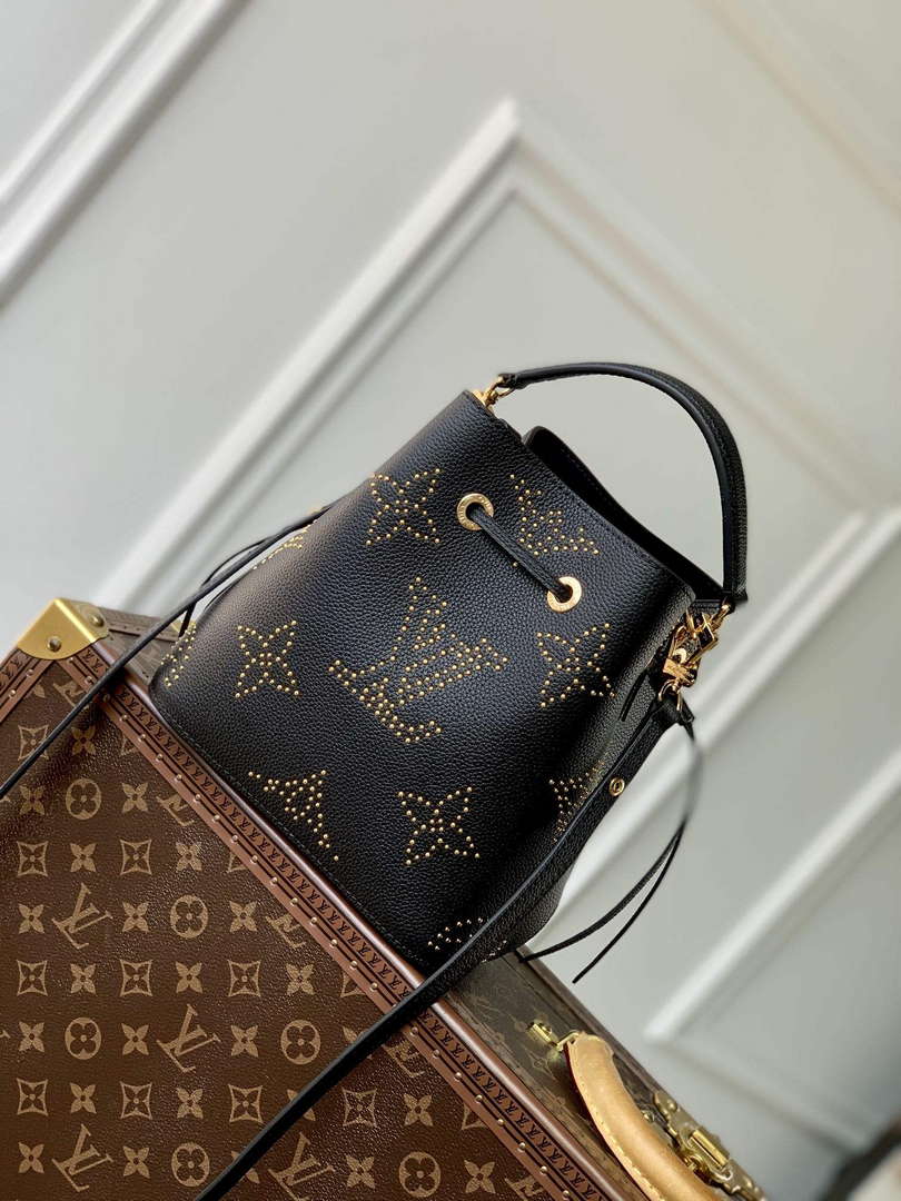 LV M46734 Louis Vuitton N��ono�� BB Bucket Bag Black