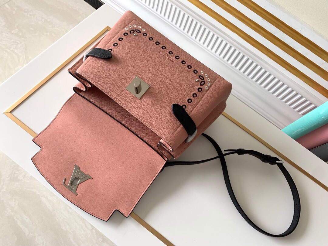 LV M53950 Louis Vuitton Lockme Ever BB Handbag M56645 Pink