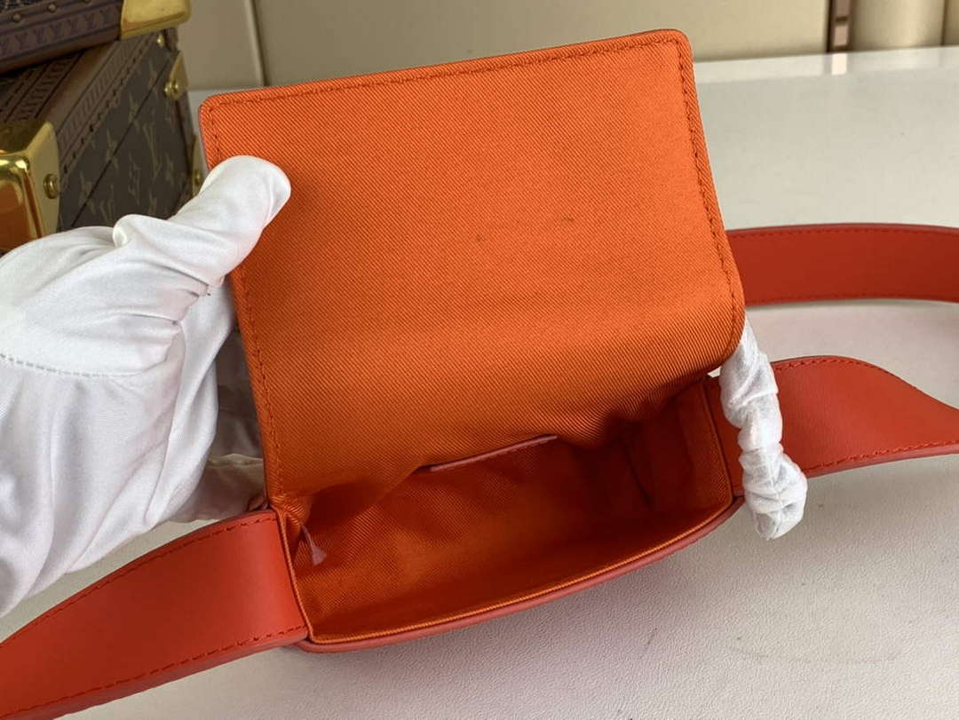 LV M23837 Louis Vuitton Micro Steamer Wallet Vermillion Red