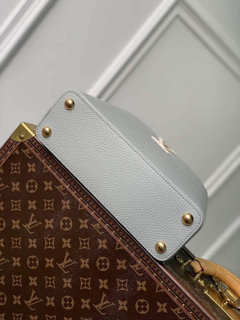 LV M21296 Louis Vuitton Capucines BB Handbag Steeple Gray / Greige
