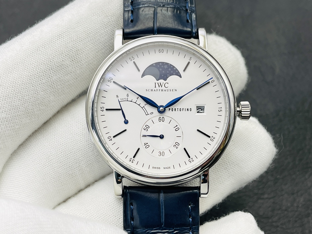 The new Portofino series IW516409 bottom watch.