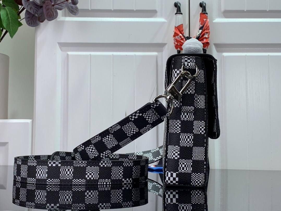 LV N50032 Louis Vuitton Flap Soft trunk Damier Messenger Bag