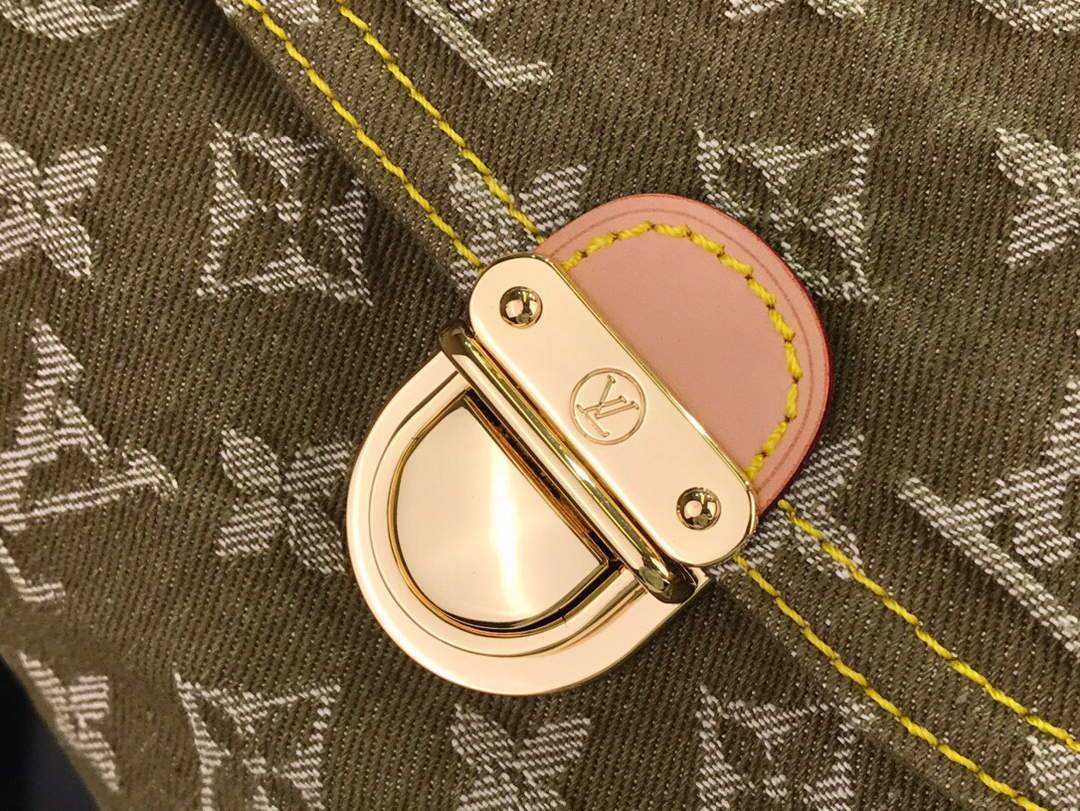 LV M95050 Louis Vuitton Monogram Denim Shoulder Bag Green