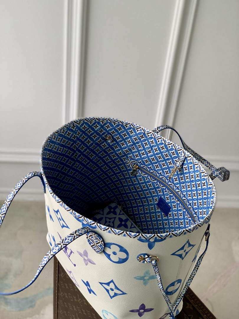 LV M22979 Louis Vuitton Neverfull MM Tote Bag Blue