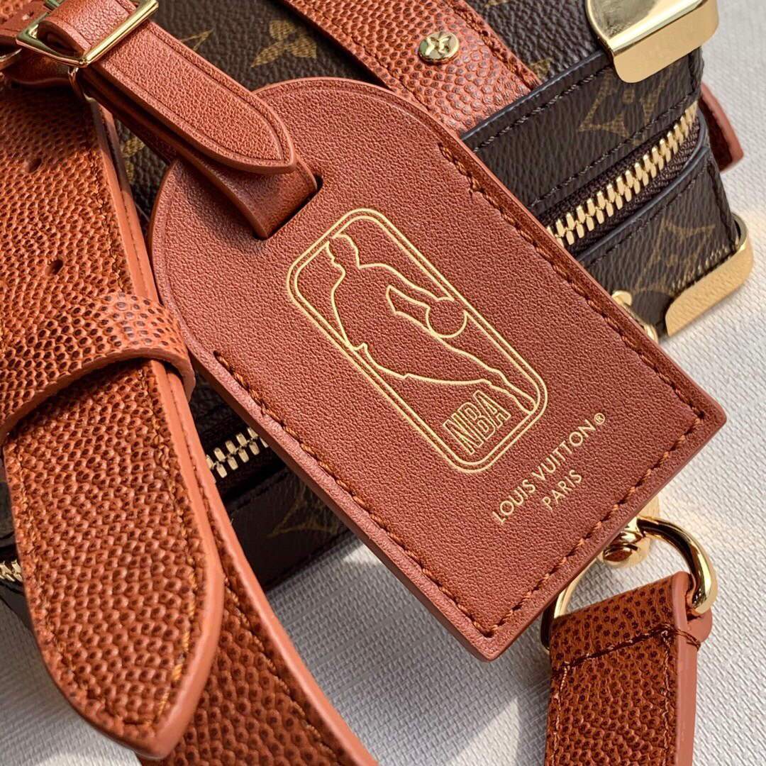 LV M45785 Louis Vuitton LVxNBA Handle Trunk Monogram
