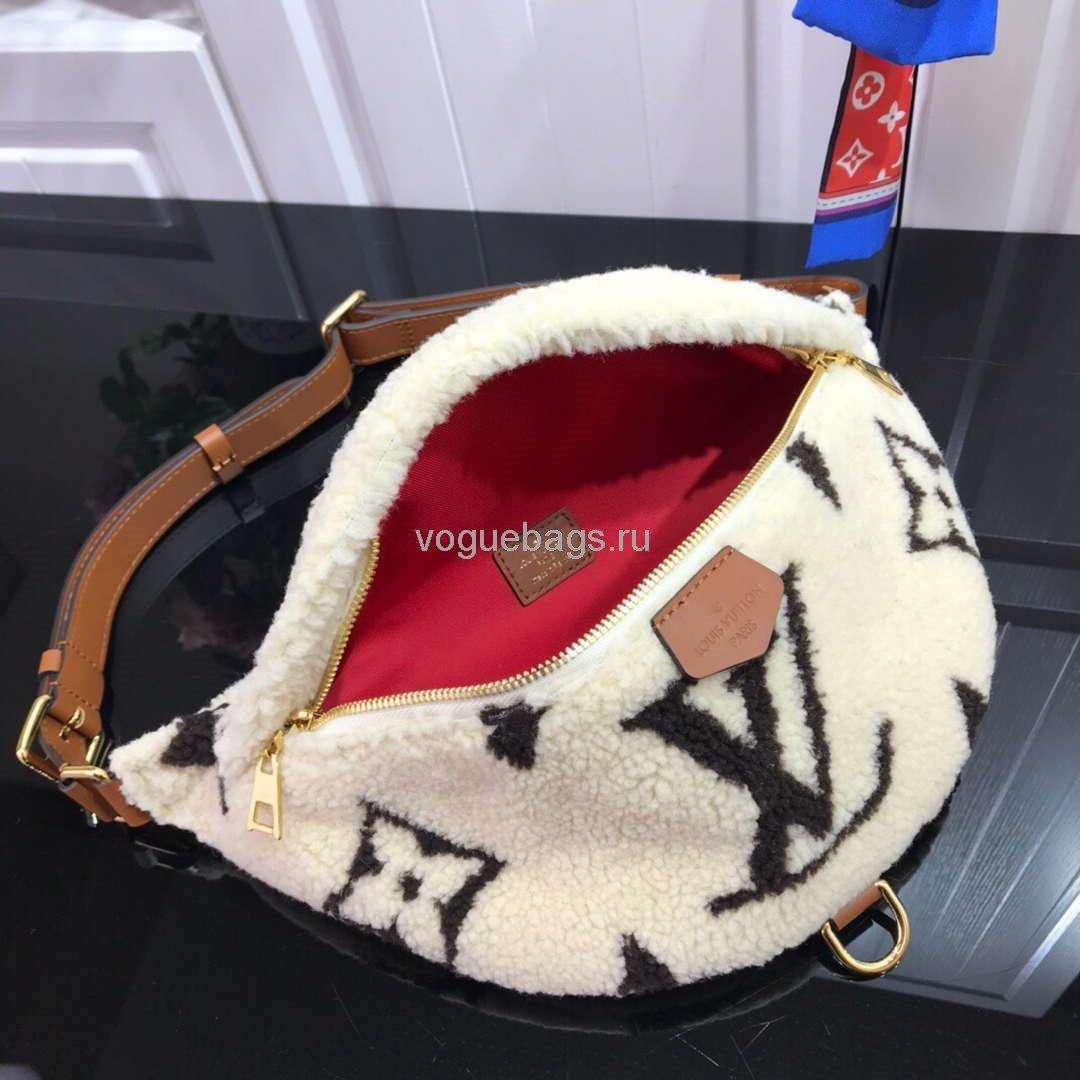 LV M55425 Louis Vuitton Bumbag Shearling Beige