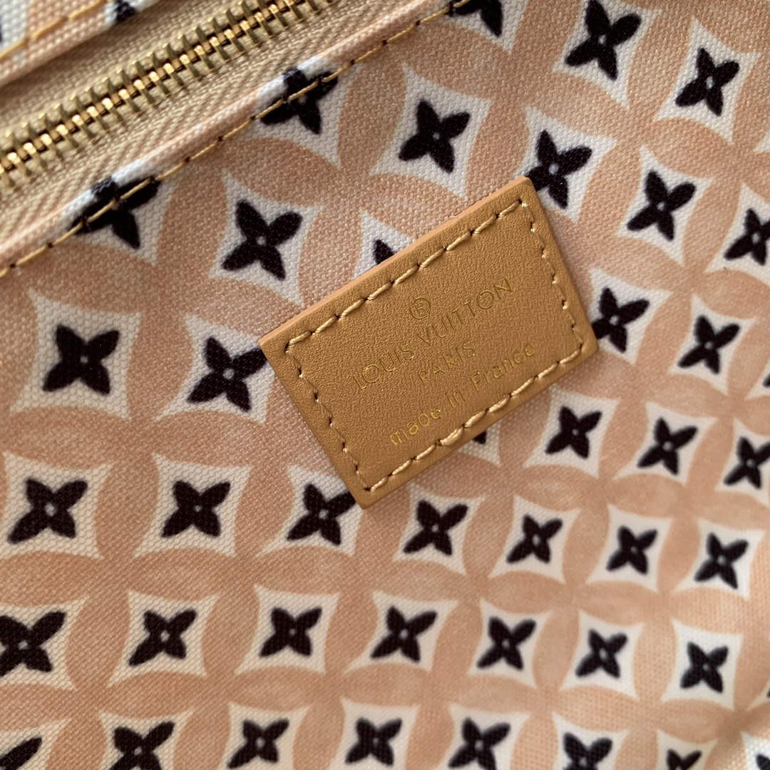 LV M22976 Louis Vuitton OnTheGo PM Handbag Beige