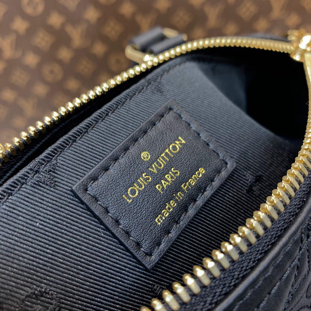 LV M59800 Louis Vuitton Papillon BB Handbag Black