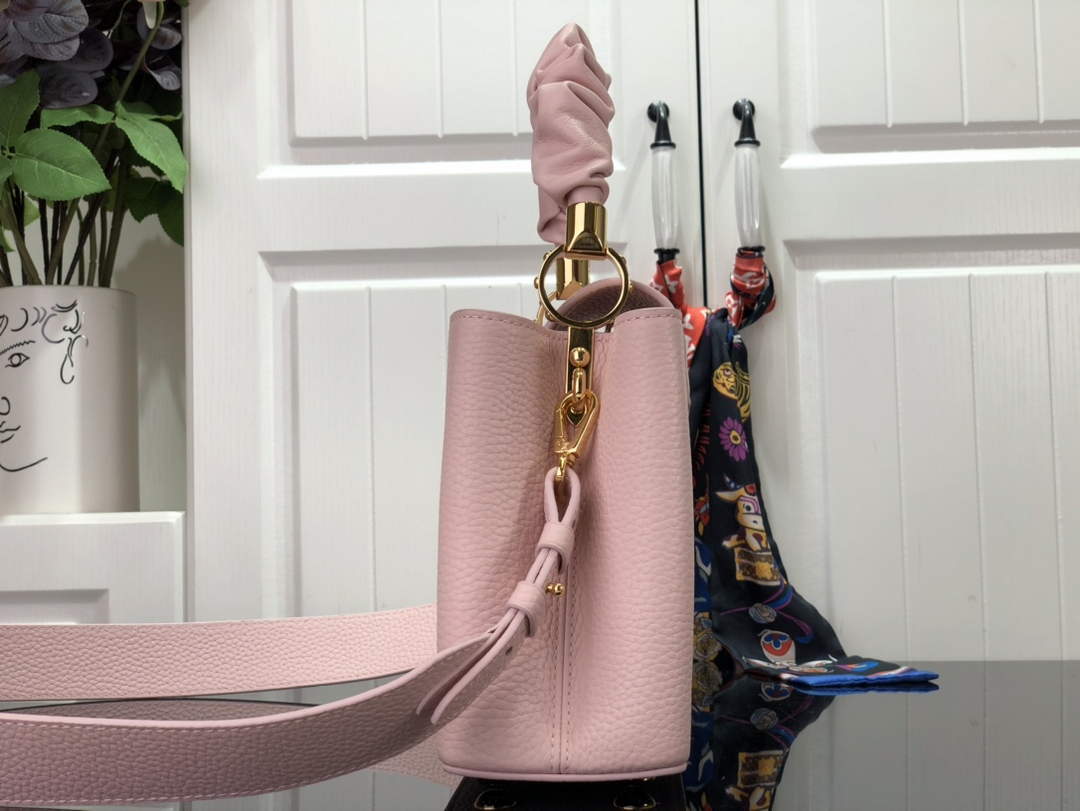 LV M58732 Louis Vuitton Capucines BB Handbag Pink