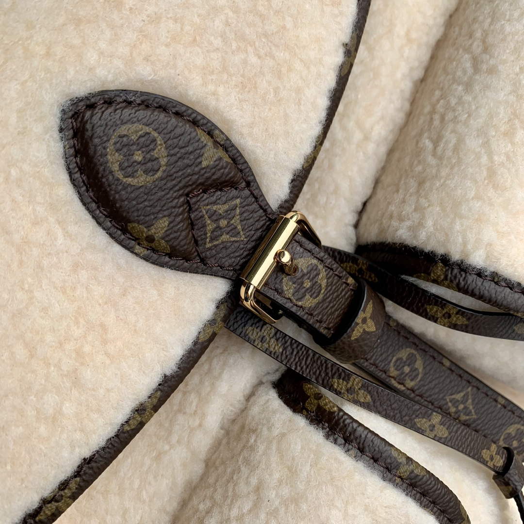 Louis Vuitton LV M23384 Backpack Cream/Brown