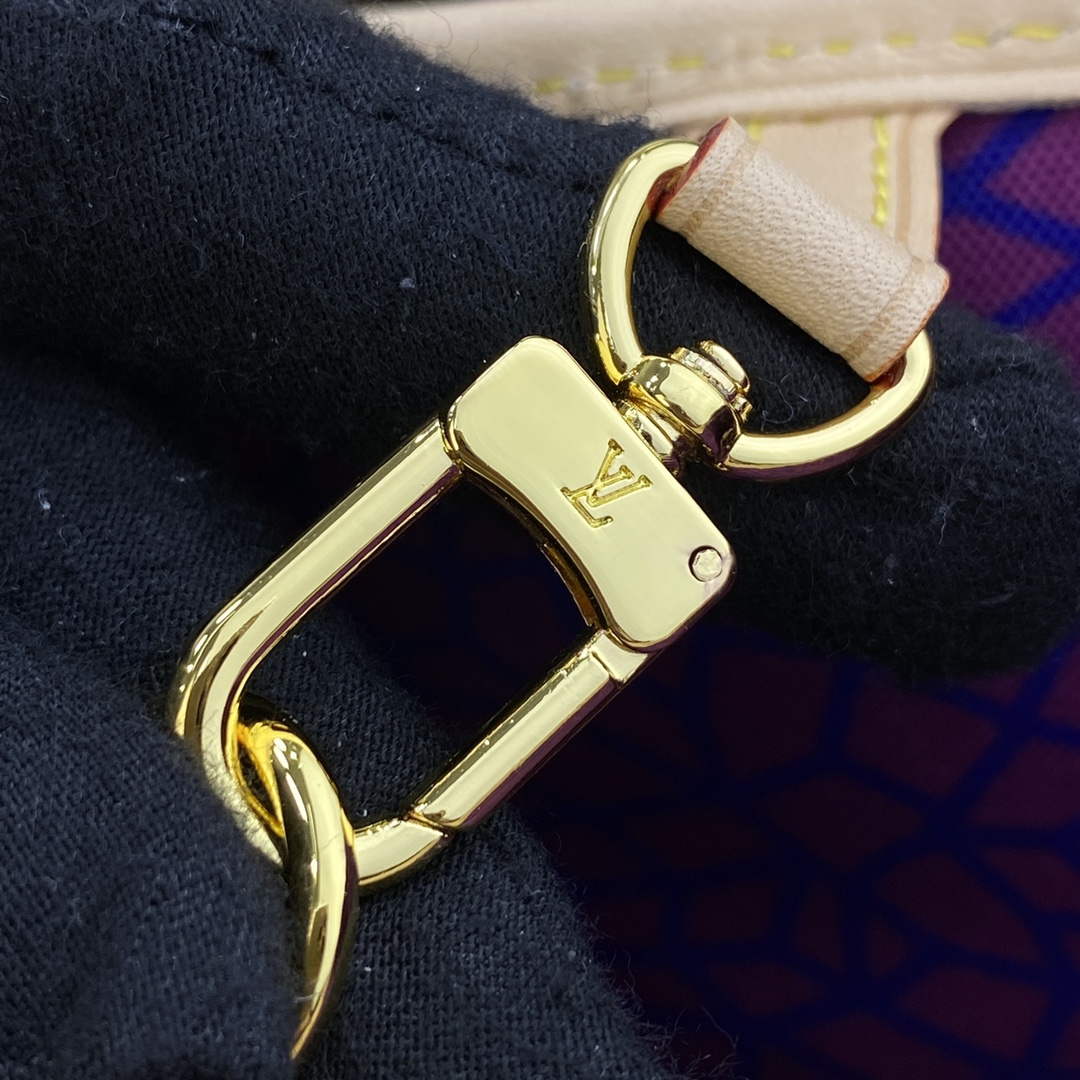 Louis Vuitton M46468 LV x YK Neverfull MM Bag