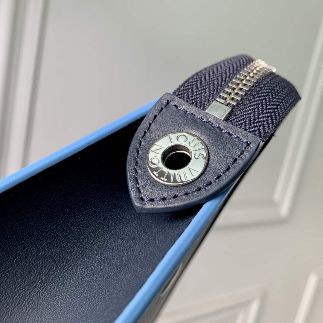 LV M22763 Louis Vuitton Pochette Voyage MM Bag Abyss Blue