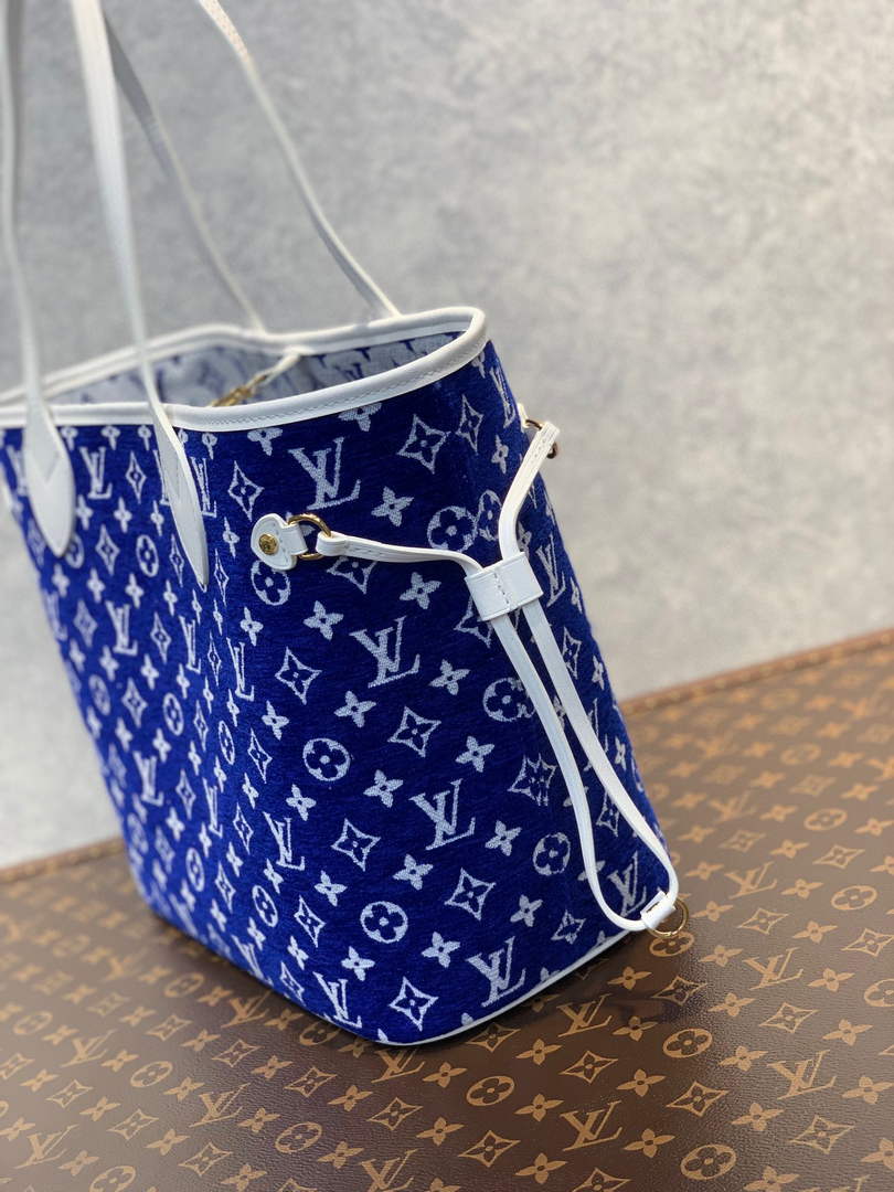 Louis Vuitton LV M46220 Neverfull MM Tote Bag Blue