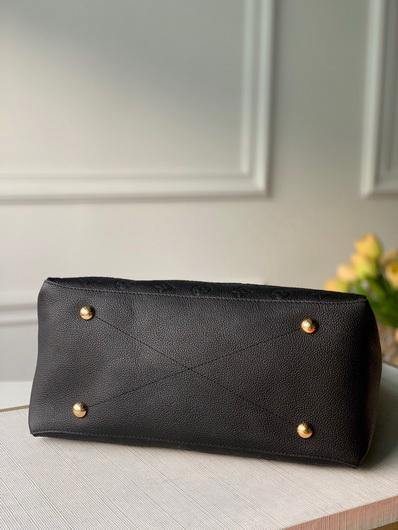 LV M45522 Louis Vuitton Maida Hobo Tote Bag Black