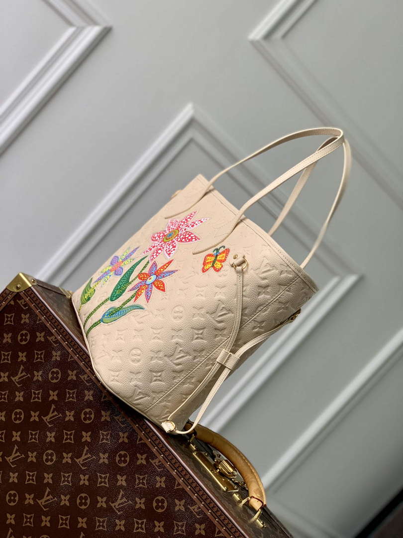 LV M21733 Louis Vuitton LV x YK Neverfull MM Bag Quartz