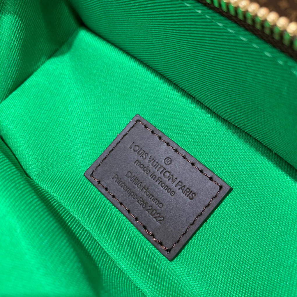 LV M59664 Louis Vuitton Vertical Box Trunk
