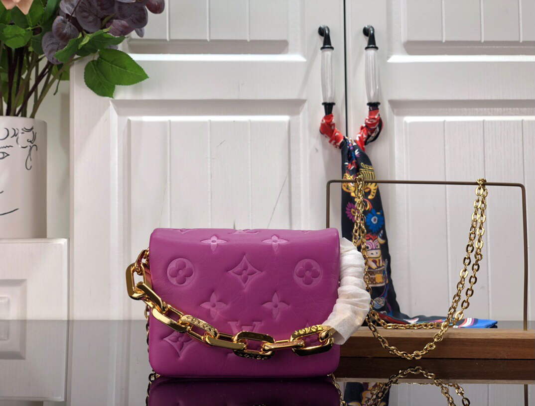 LV M81127 Louis Vuitton Beltbag Coussin Purple