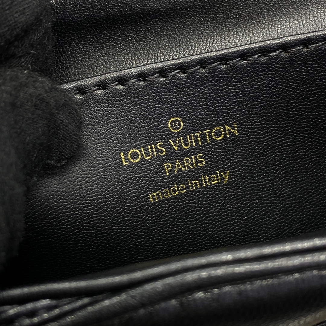 LV M22891 Louis Vuitton GO-14 MM Bag Black