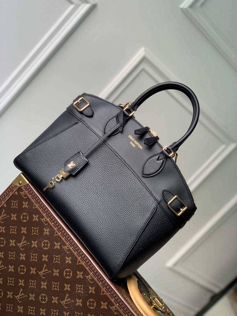 LV M22914 Louis Vuitton Lock It MM Bag Black