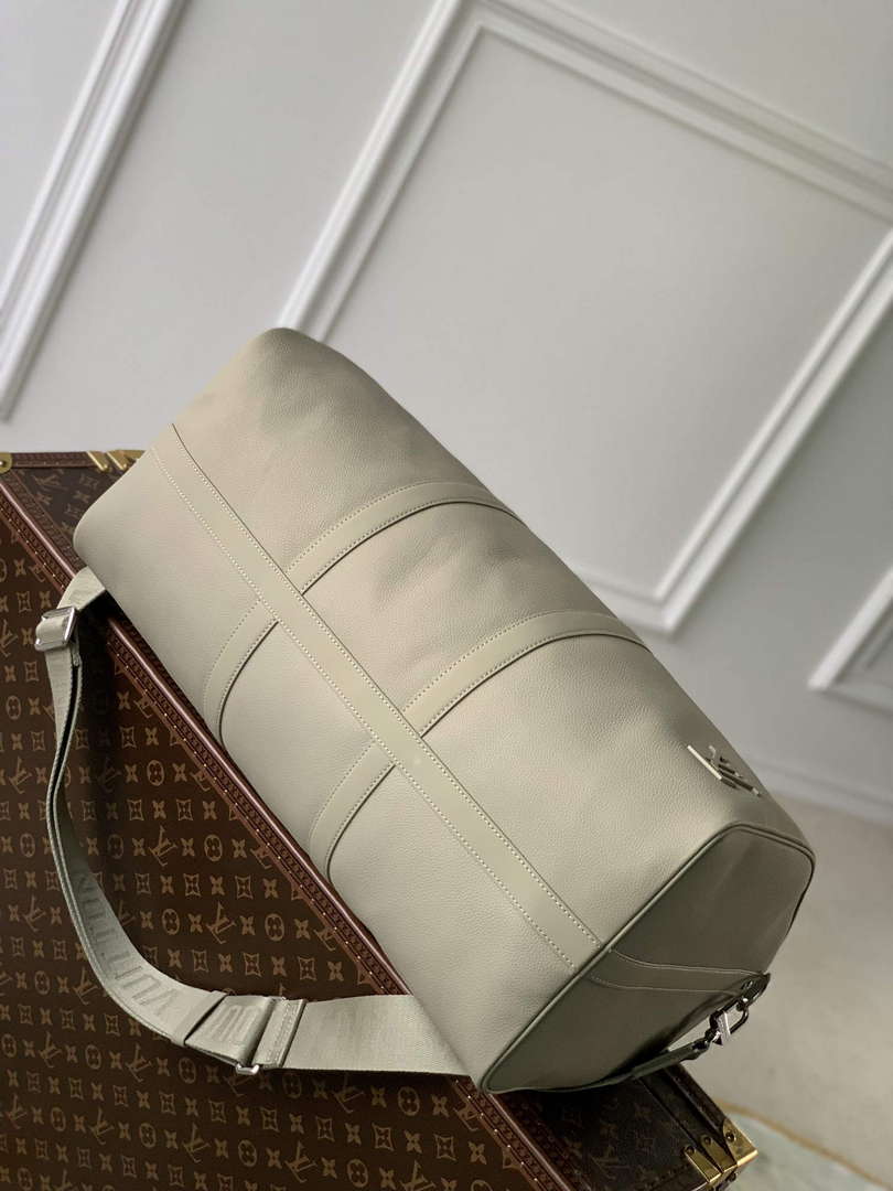 LV M22609 Louis Vuitton Keepall Bandouli��re 50 Bag Sage