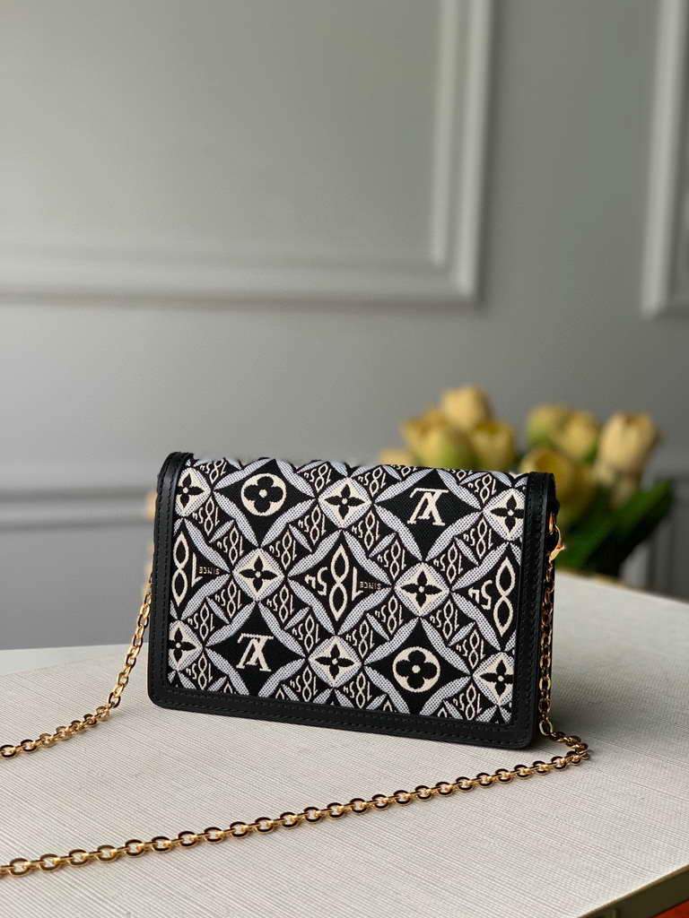 LV M69992 Louis Vuitton Since 1854 Dauphine Chain Wallet Monogram Black