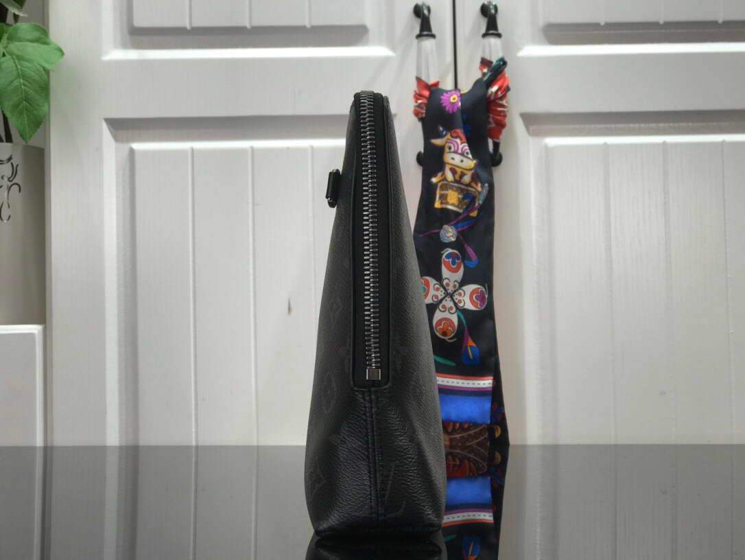 LV N60417 Louis Vuitton Pouch Monogram Canvas Black