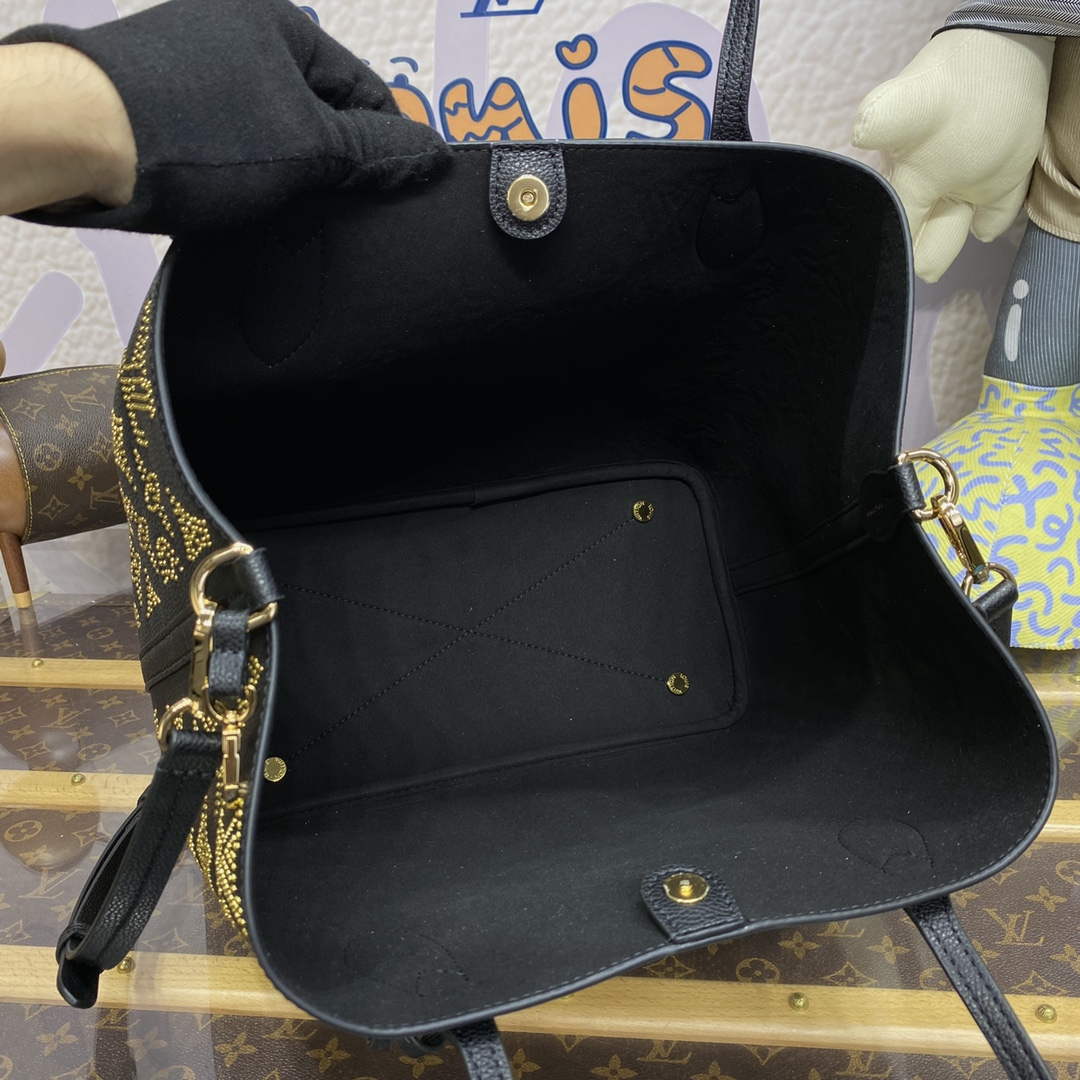 LV M23393 Louis Vuitton Blossom PM Tote Bag Black