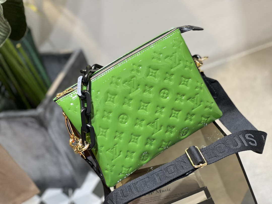 LV M20565 Louis Vuitton Coussin PM Bag Patent calfskin Green