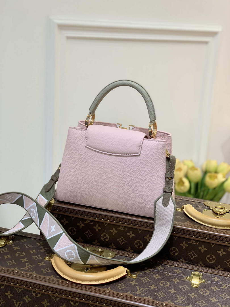 LV M59061 Louis Vuitton Capucines BB Handbag Rose Beige