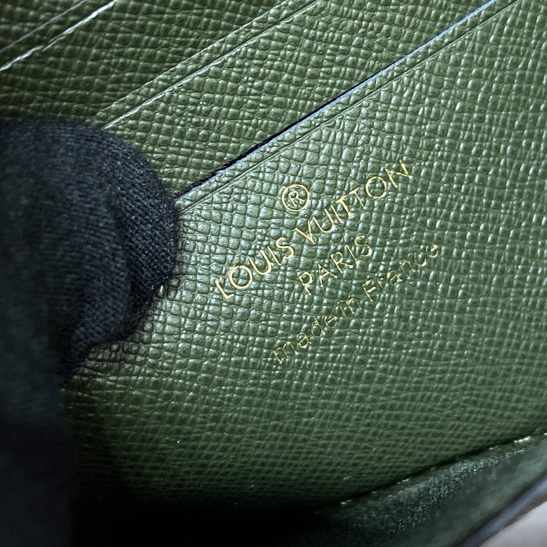 LV M80091 Louis Vuitton F��licie Strap   Go Bag Khaki Green