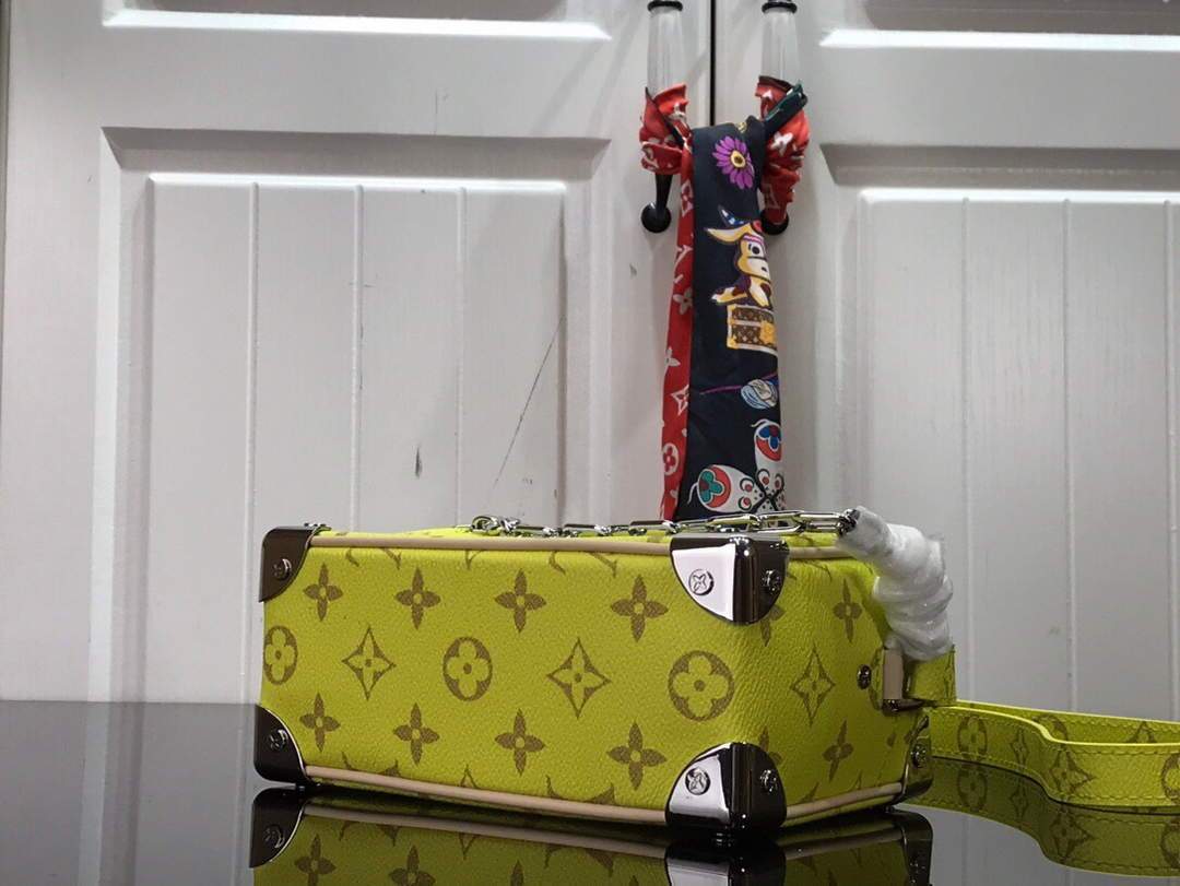 LV M80159 Louis Vuitton Mini Soft Trunk Monogram Bag Green