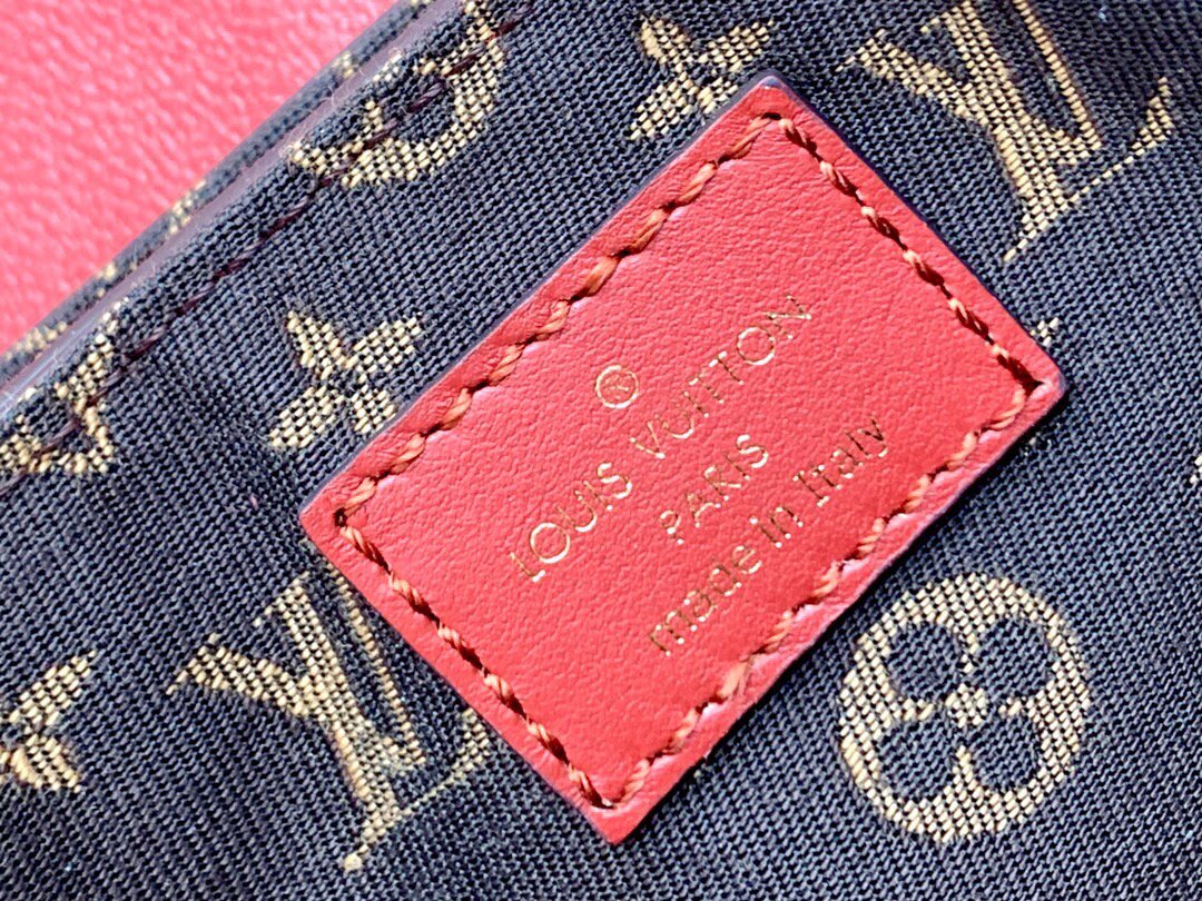 LV M57744 Louis Vuitton RENDEZ-VOUS Bag Tomette Red