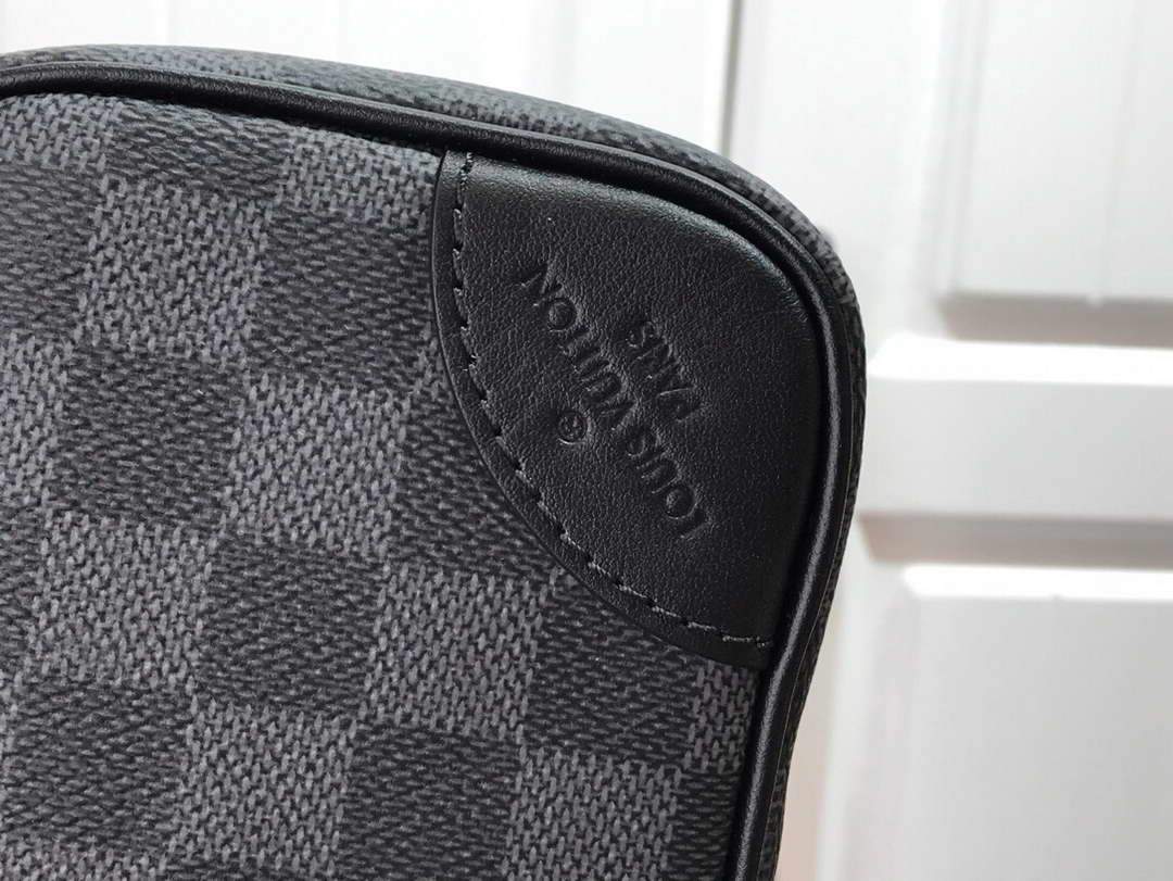 LV N50018 Louis Vuitton Scott Messenger Shoulder Bag Black