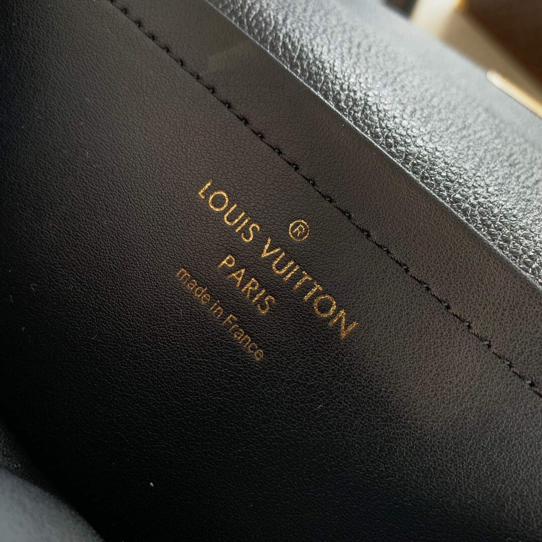 LV M46200 Louis Vuitton Marceau Chain Bag Black