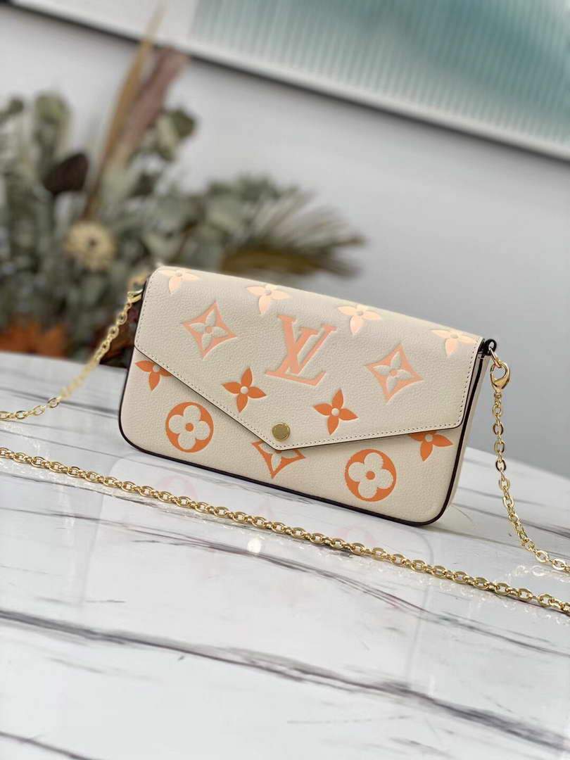 LV M80498 Louis Vuitton F��licie Pochette Bag Cream